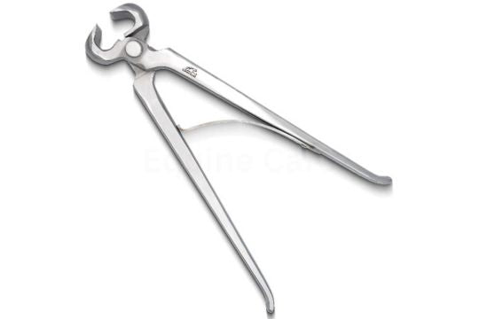 How Hoof Nippers Help Farriers: A Complete Guide