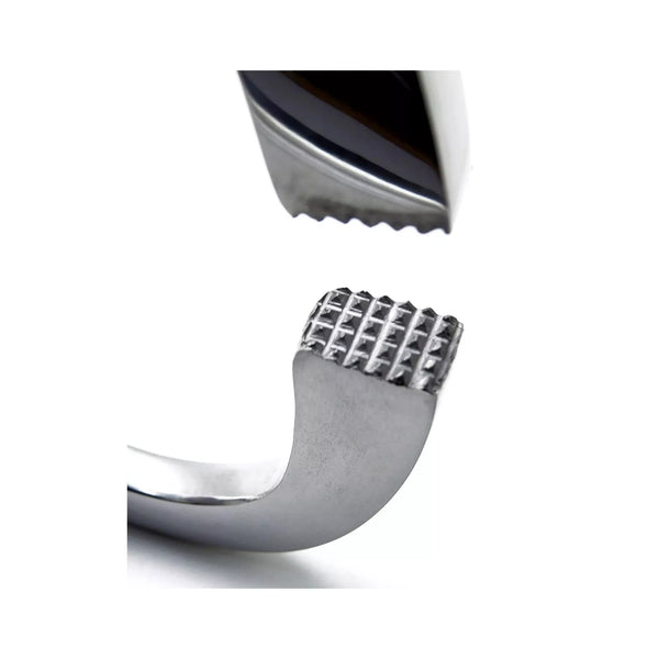 Detailed view of Equine Care hoof tester jaw for controlled pressure and accurate lameness detection